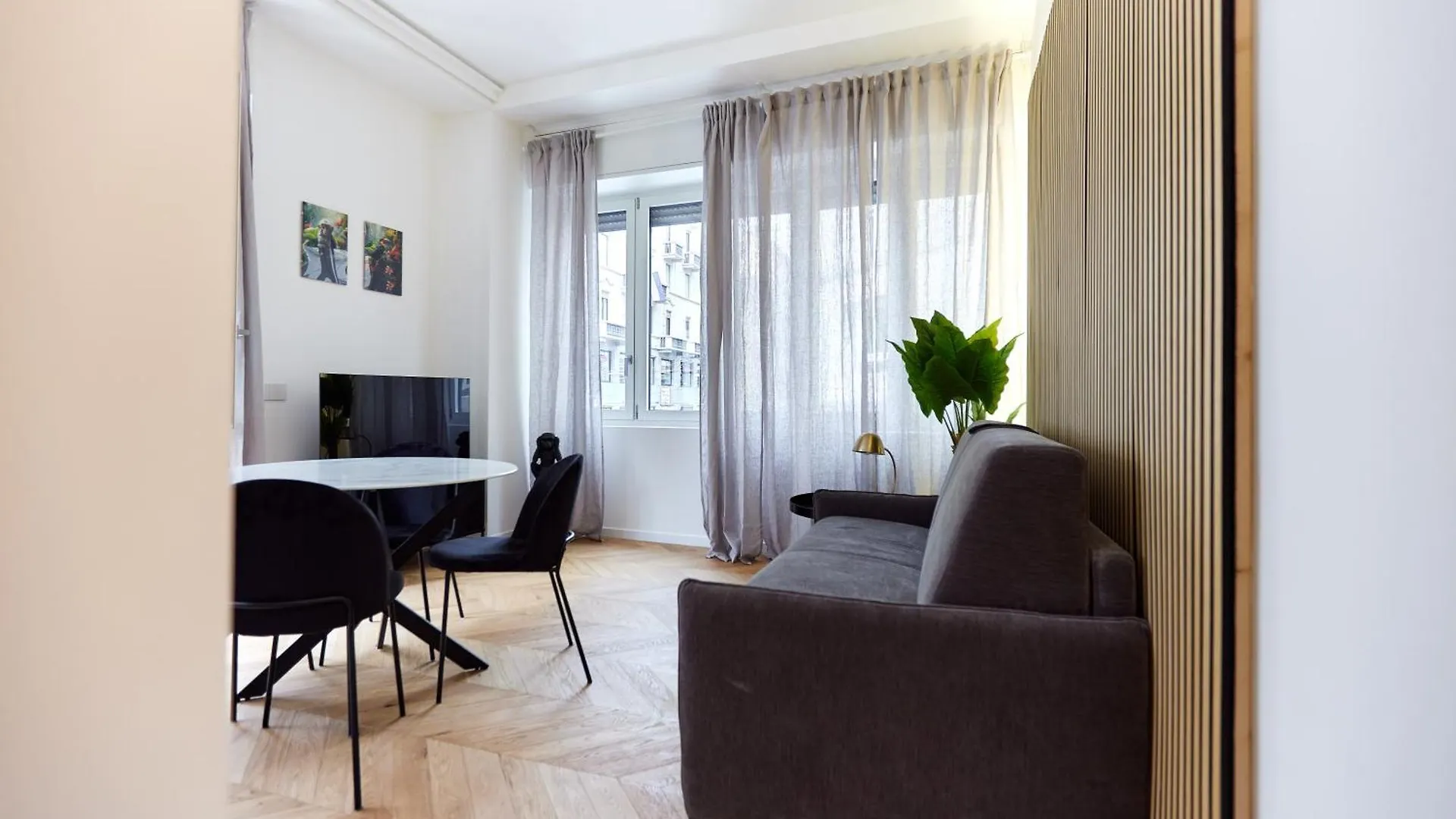 Appartement Duomo Imperial Suits - Modern And Comfortable Milan