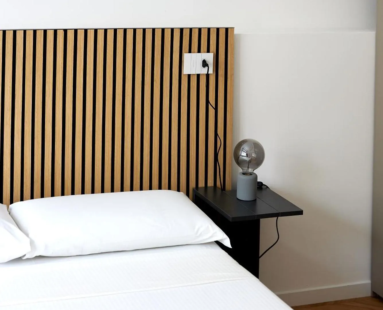 Duomo Imperial Suits - Modern And Comfortable Milan Italie