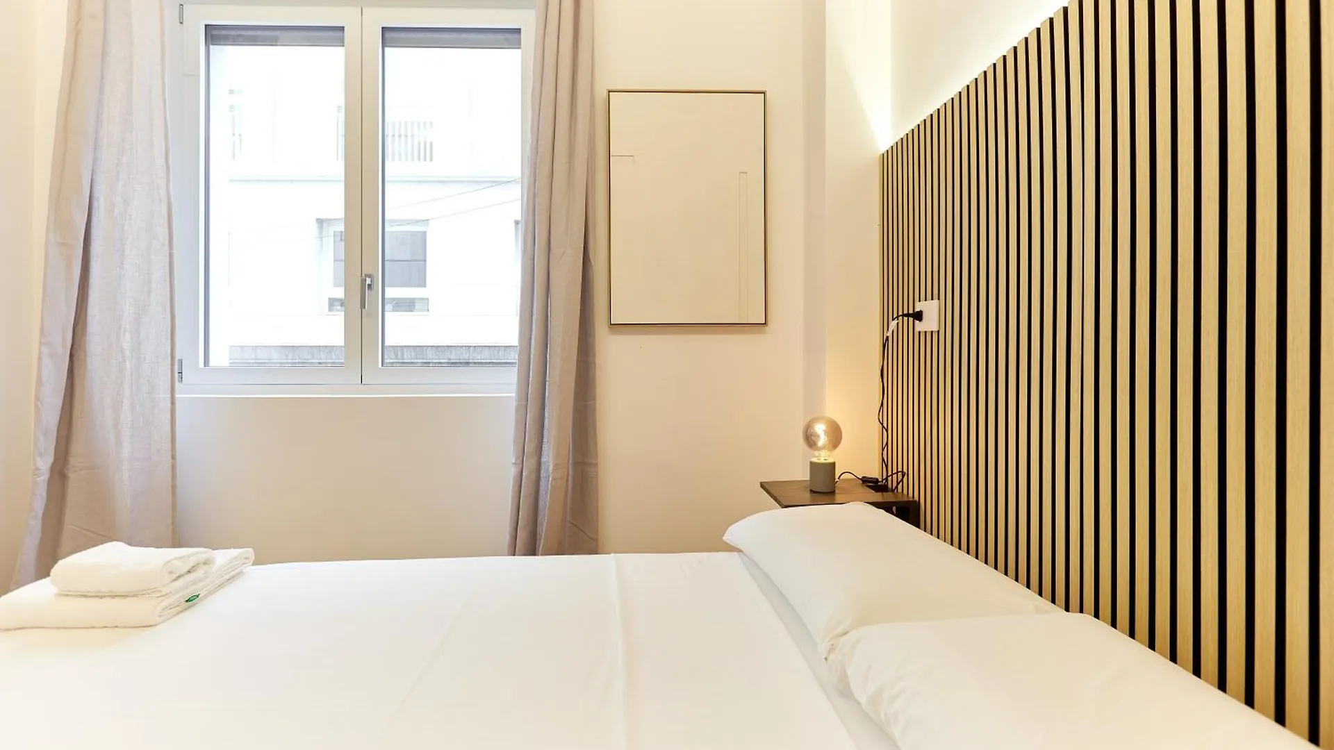 Appartement Duomo Imperial Suits - Modern And Comfortable Milan